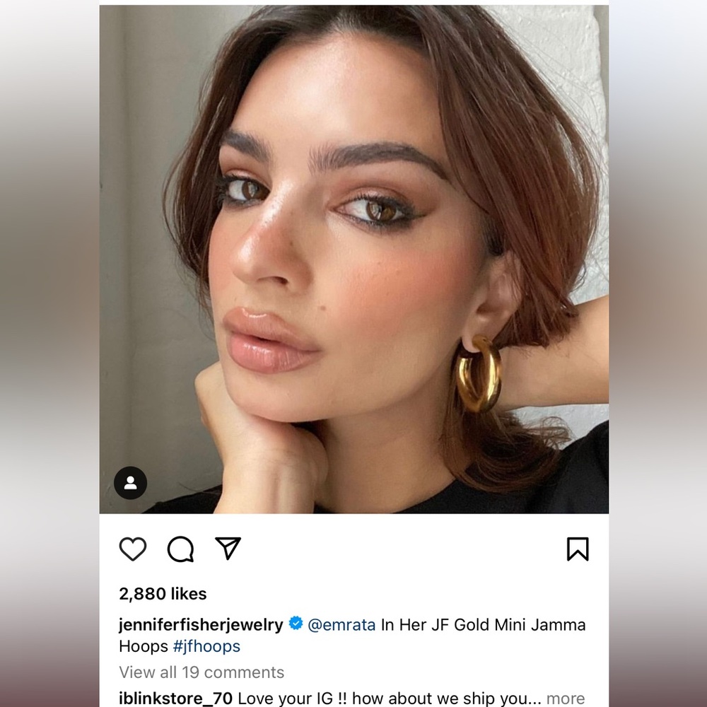 Jennifer Fisher 1" Jamma Mini Hoops Yellow Gold